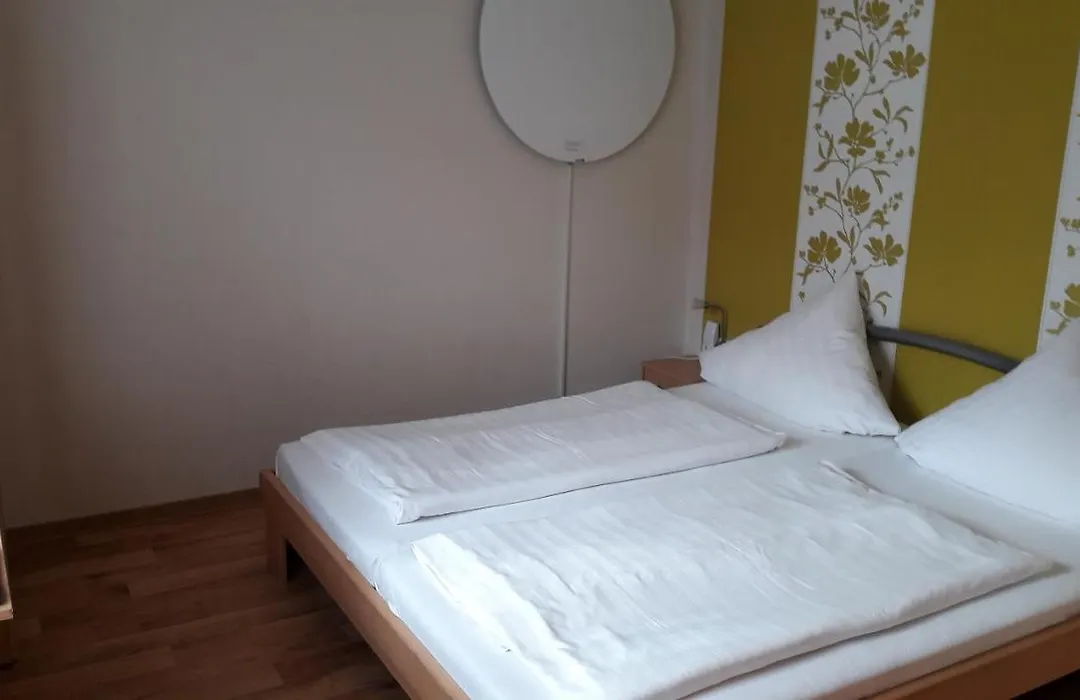 Grochlitzer Pension-1